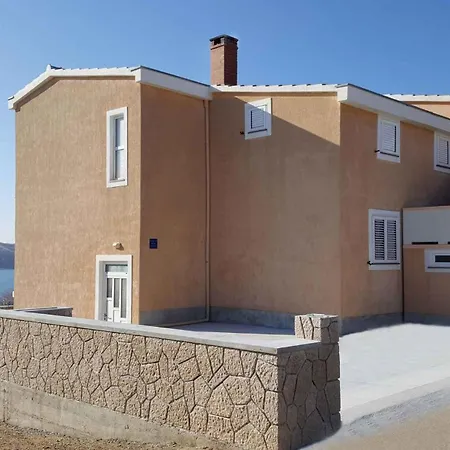 Апартаменты In Rtina - Zadar Riviera 8161 *