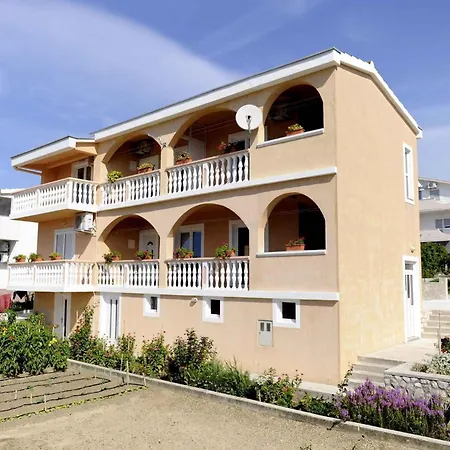 In Rtina - Zadar Riviera 8161 Ражанац