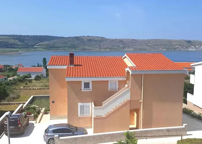 In Rtina - Zadar Riviera 8161 * Ражанац