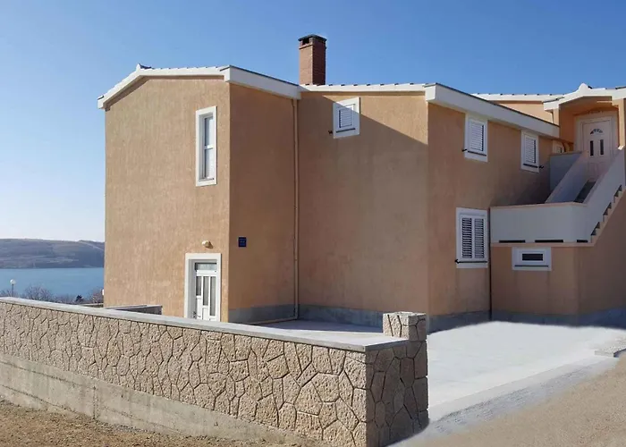 Апартаменты In Rtina - Zadar Riviera 8161 *